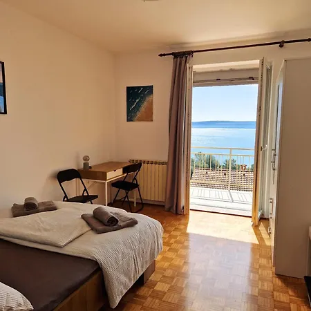 Apartma Seaview Manzoni