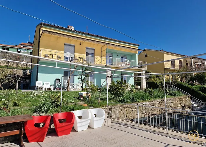 Seaview Manzoni דירה בפורטורוז