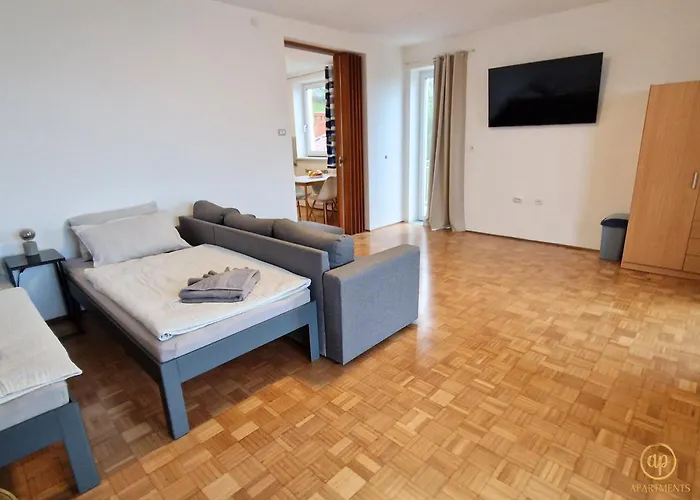 Seaview Manzoni * בפורטורוז