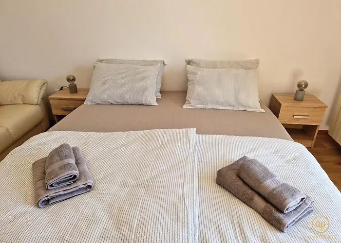 Seaview Manzoni * בפורטורוז