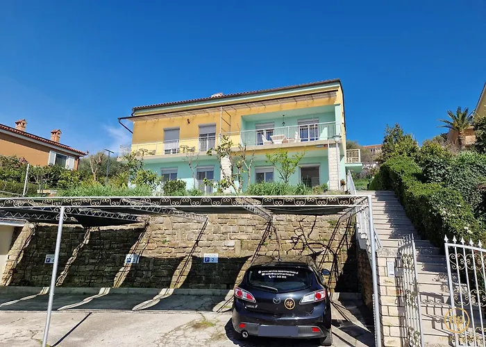 Seaview Manzoni Lägenhet *